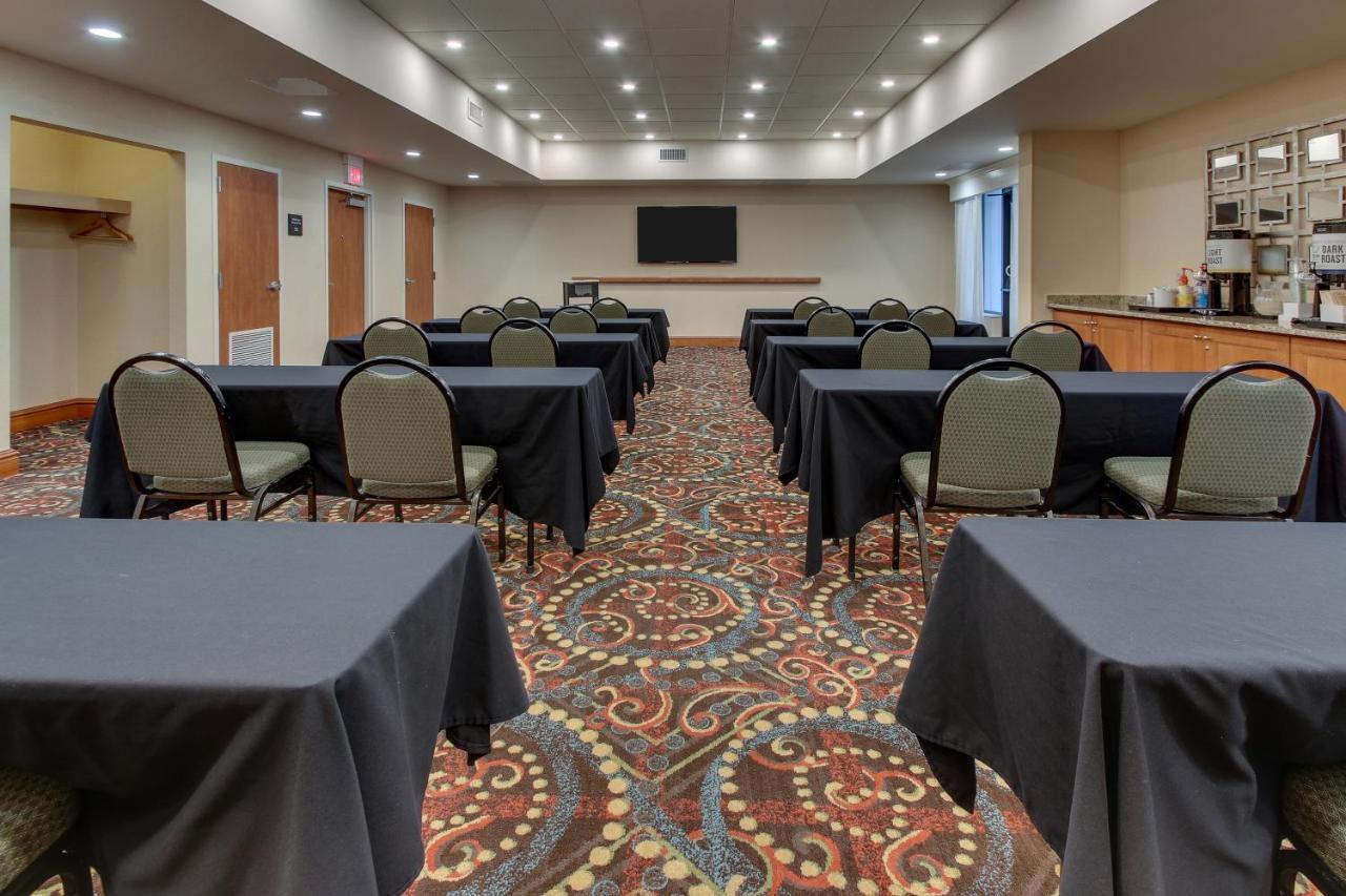 Hampton Inn Indianapolis/Κάρμελ Εξωτερικό φωτογραφία
