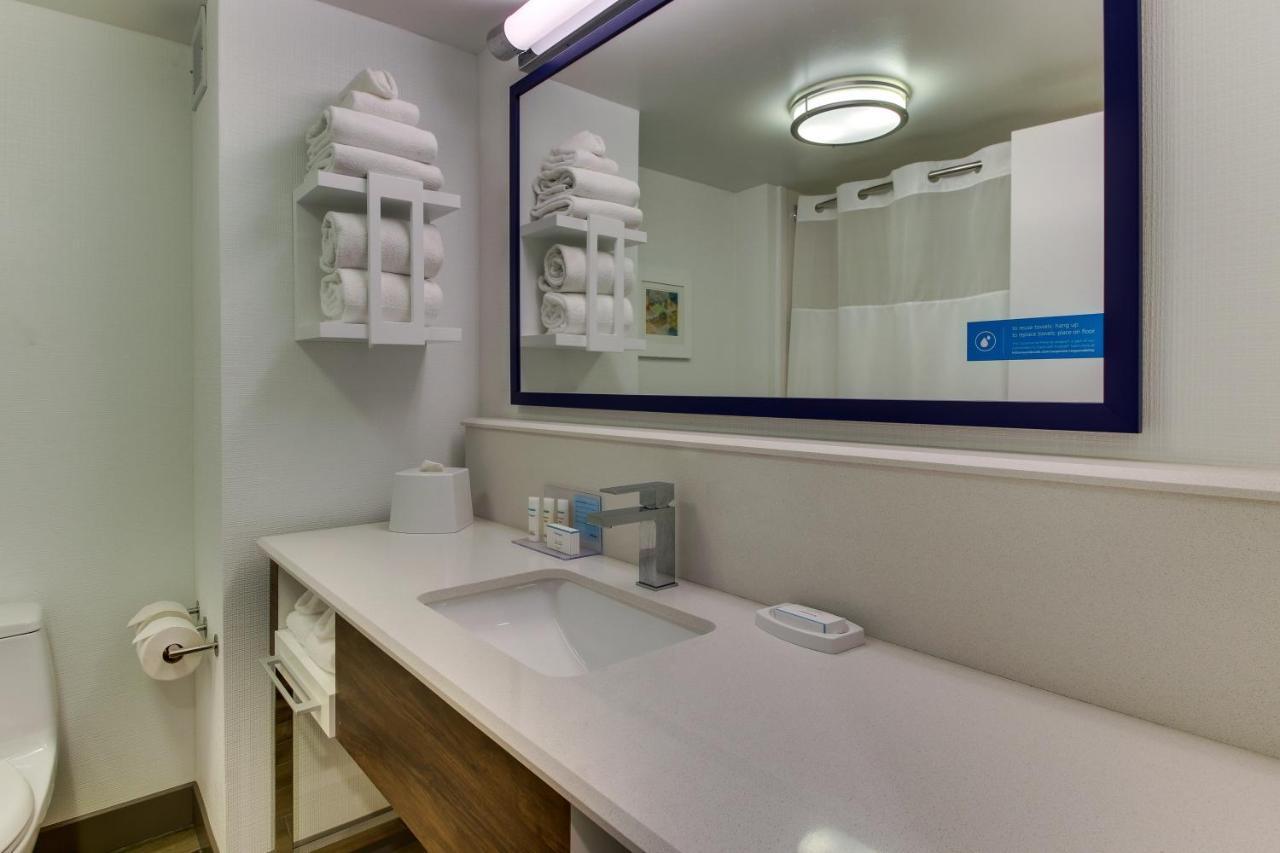 Hampton Inn Indianapolis/Κάρμελ Εξωτερικό φωτογραφία